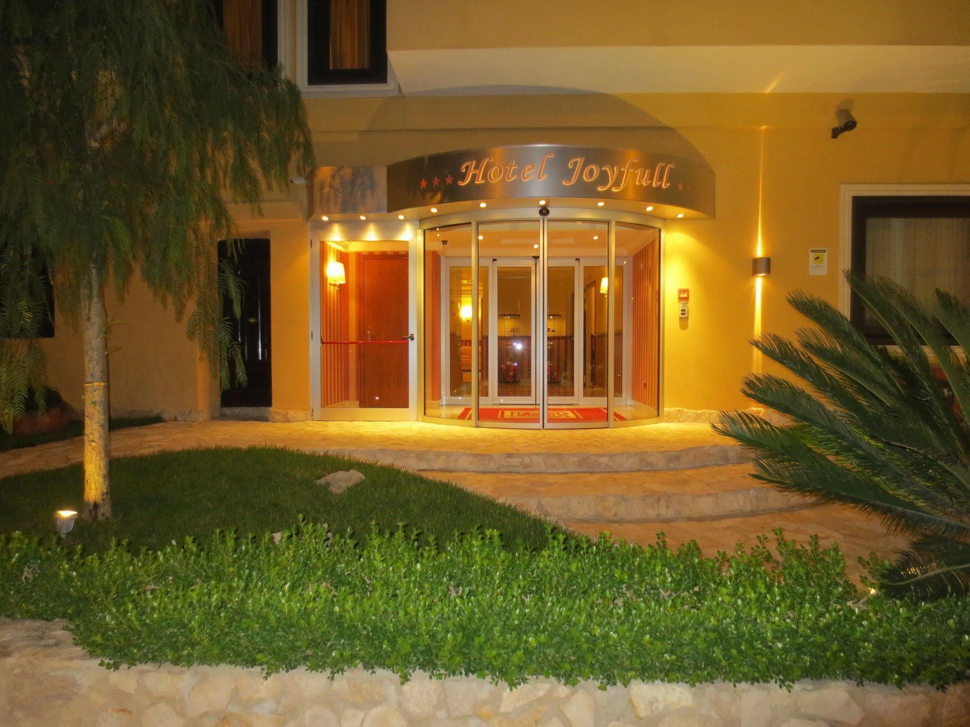 Hotel Joyfull Naples Exterior photo